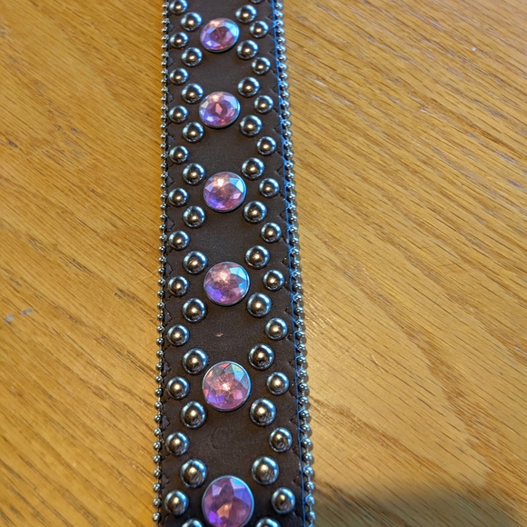 Blazin Roxx Brown Belt with Silver & Pink Accents with Nocona Heart Buckle (L) - Picture 3 of 6